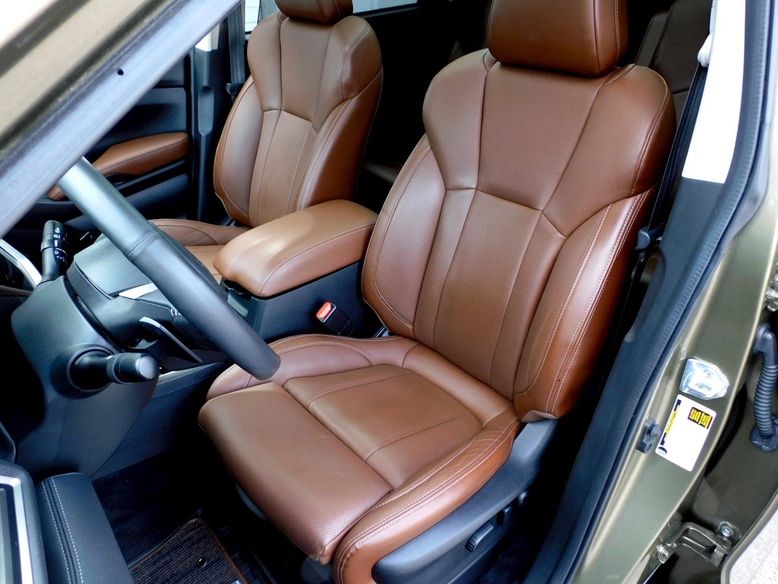 Used 2023 Subaru Ascent Touring AWD/4WD image 14