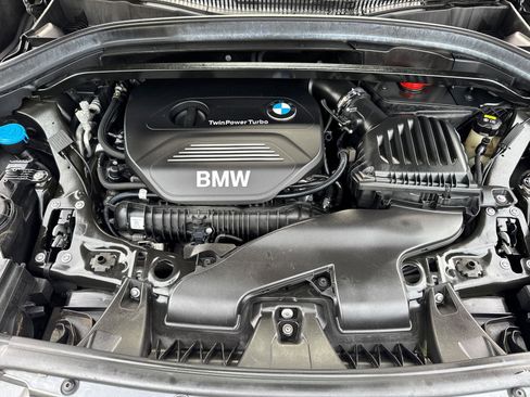 Used 2019 BMW X1 sDrive28i image 16