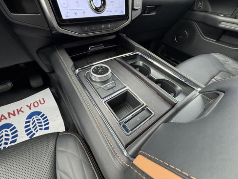 Used 2023 Ford Expedition Max Platinum image 20