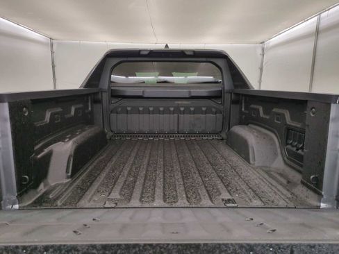 New 2026 Chevrolet Silverado EV Trail Boss w/ Premium Package image 31