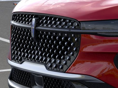 New 2026 Lincoln Nautilus Premier AWD/4WD image 17