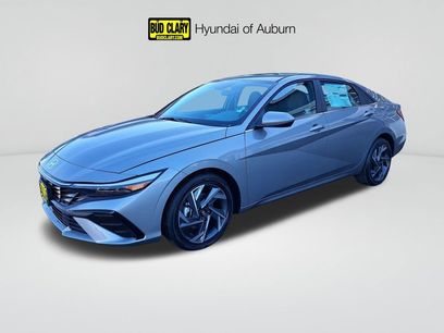 New 2025 Hyundai Elantra SEL