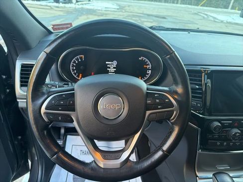 Used 2021 Jeep Grand Cherokee Limited image 18