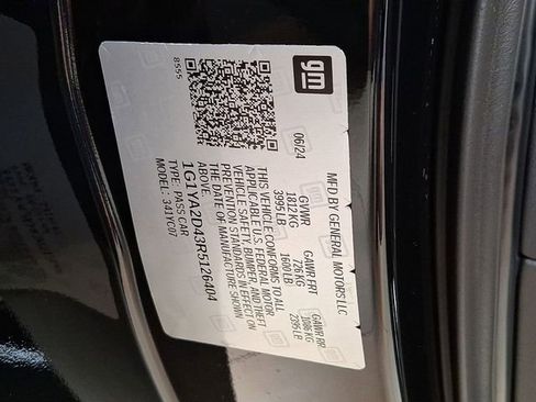 Used 2024 Chevrolet Corvette Stingray Coupe w/ Battery Protection Package RWD image 22