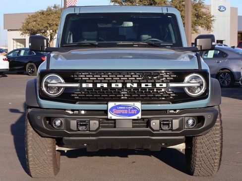Used 2023 Ford Bronco Wildtrak image 12