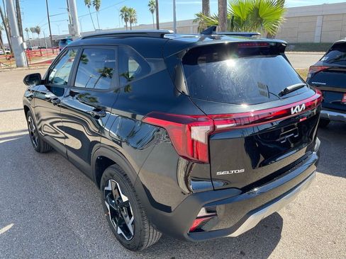 New 2026 Kia Seltos S FWD image 5