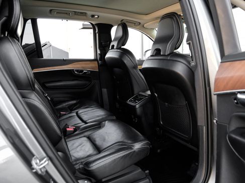 Used 2019 Volvo XC90 T6 Inscription w/ Advanced Package image 37