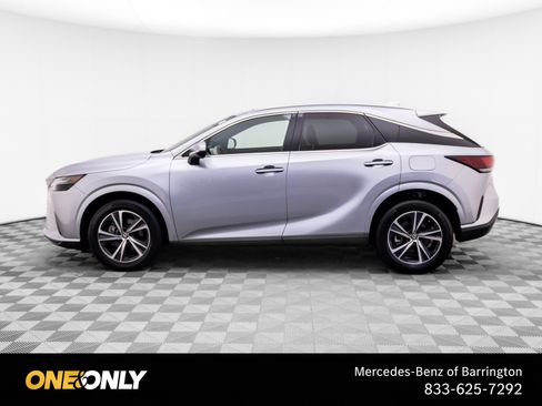 Used 2023 Lexus RX 350 Premium w/ Accessory Package AWD/4WD image 2