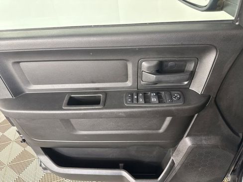 Used 2019 RAM 1500 Express w/ Wheel & Sound Group AWD/4WD image 20
