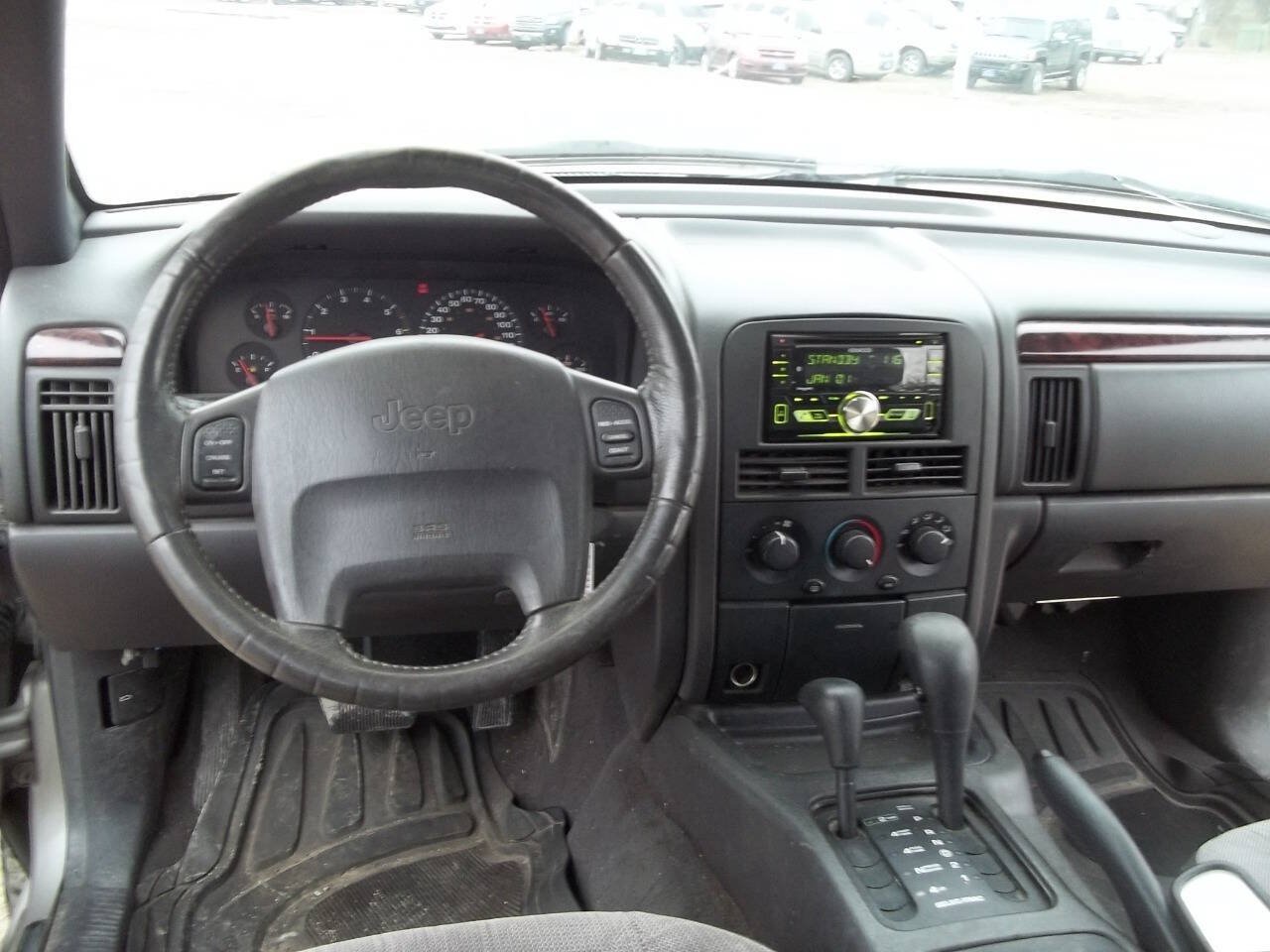 Used 2000 Jeep Grand Cherokee Laredo AWD/4WD image 10