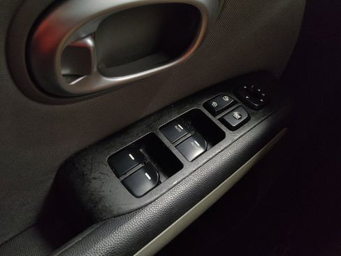 Used 2016 Kia Soul + w/ Eco Package FWD image 27