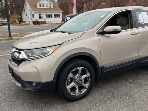 Used 2018 Honda CR-V EX image 3