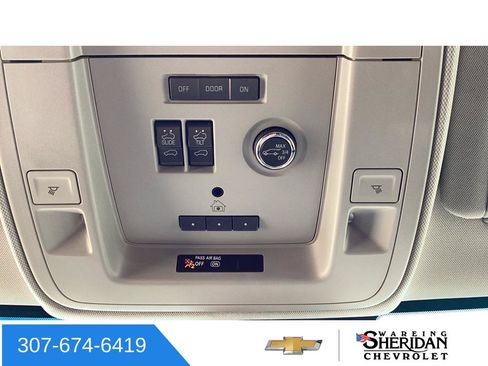 Used 2020 Chevrolet Tahoe Premier w/ 6.2L Performance Package AWD/4WD image 15
