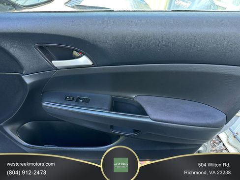 Used 2012 Honda Accord LX image 16