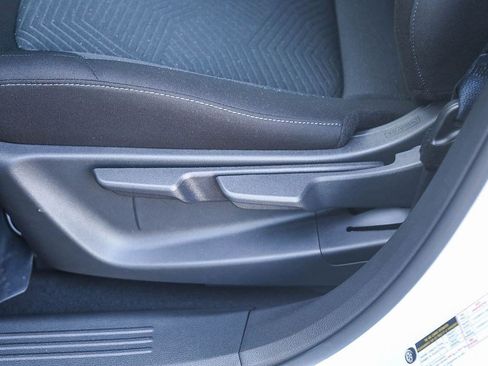New 2026 Nissan Leaf w/ Illuminated Package FWD image 22
