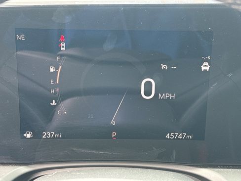 Used 2024 Buick Encore GX Sport Touring image 22