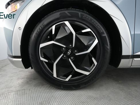 Used 2024 Hyundai Ioniq 5 Limited RWD image 19