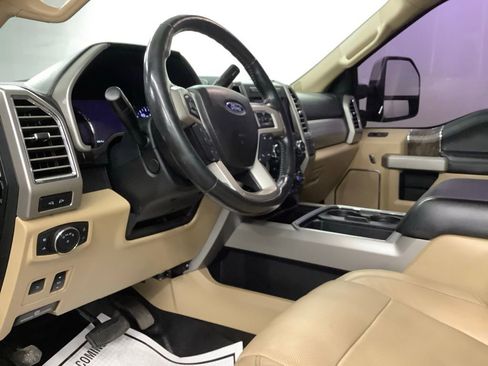Used 2017 Ford F250 Lariat w/ Lariat Ultimate Package image 13