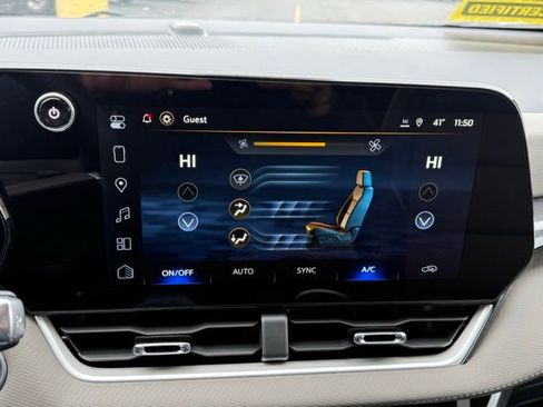 New 2026 Chevrolet Equinox LT w/ Convenience Package II AWD/4WD image 30