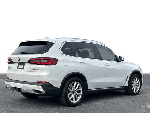 Used 2021 BMW X5 xDrive40i w/ Convenience Package image 29