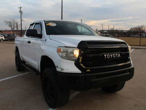 Used 2014 Toyota Tundra SR image 6