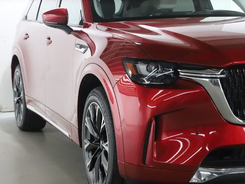 Certified 2025 MAZDA CX-90 3.3 Turbo S w/ Premium Plus AWD/4WD image 8