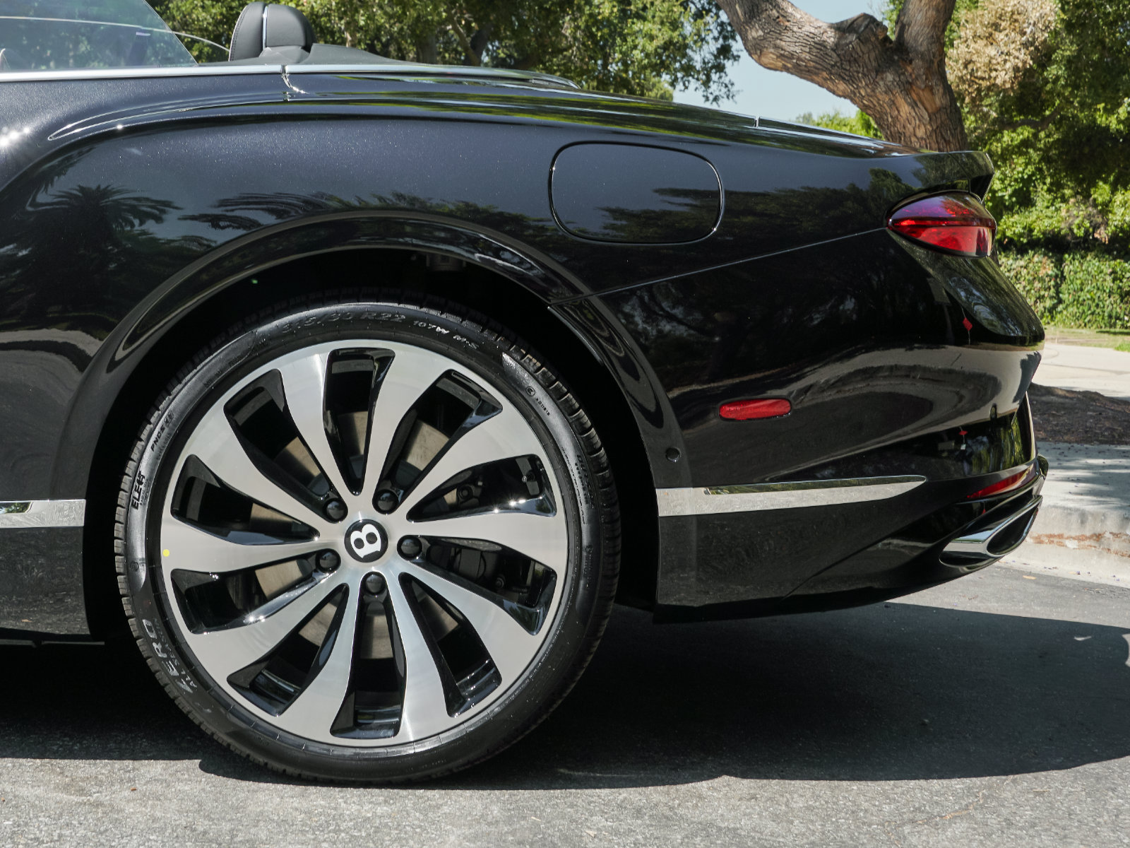 New 2026 Bentley Continental GT AWD/4WD image 4
