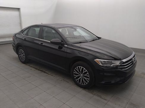Used 2020 Volkswagen Jetta SE w/ SE Cold Weather Package FWD image 11