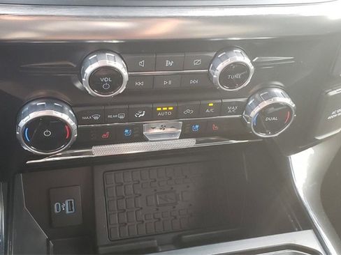 New 2023 Ford F150 Lariat w/ Equipment Group 502A High image 14