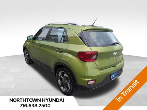Certified 2023 Hyundai Venue SEL w/ Cargo Package FWD image 4