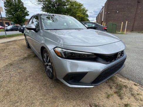 Certified 2024 Honda Civic EX-L image 11