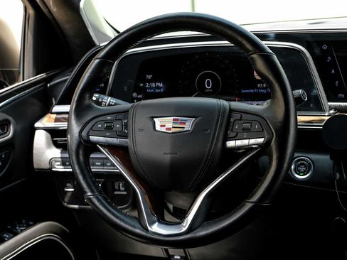 Used 2021 Cadillac Escalade Sport Platinum AWD/4WD image 19