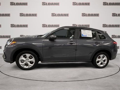 Certified 2023 Honda HR-V LX image 2