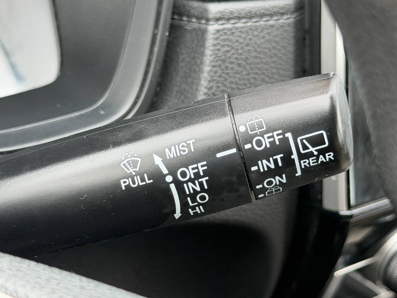 Used 2017 Honda CR-V LX image 35