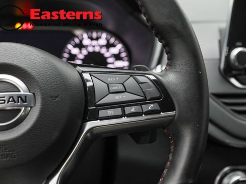 Used 2021 Nissan Altima 2.5 SR image 16