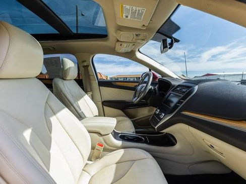 Used 2015 Lincoln MKC AWD w/ Equipment Group 101A Select image 19