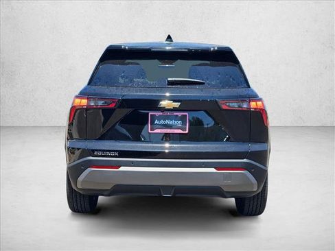 New 2026 Chevrolet Equinox LT FWD image 7