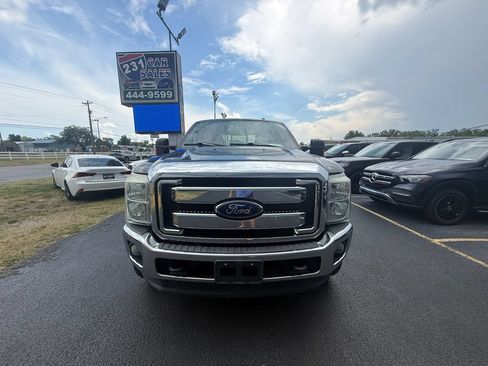 Used 2016 Ford F250 Lariat w/ Lariat Interior Package AWD/4WD image 9