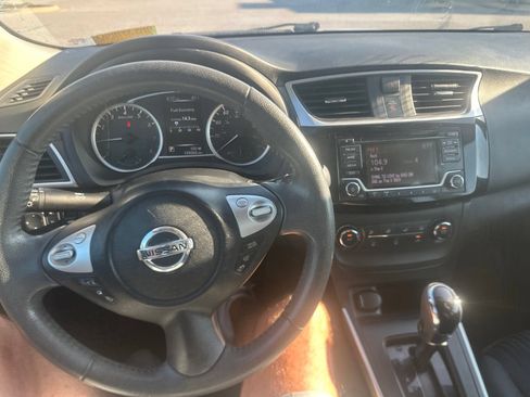 Used 2017 Nissan Sentra SV FWD image 16