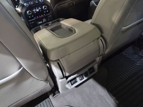 Used 2019 Chevrolet Silverado 1500 LT w/ All-Star Edition image 21