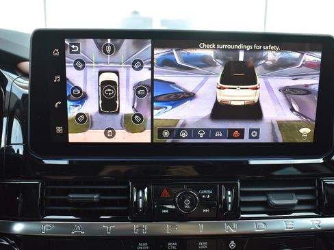 New 2026 Nissan Pathfinder Platinum FWD image 43