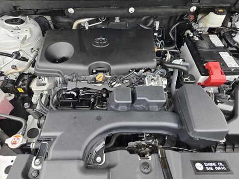 Used 2024 Toyota RAV4 XLE Premium image 27