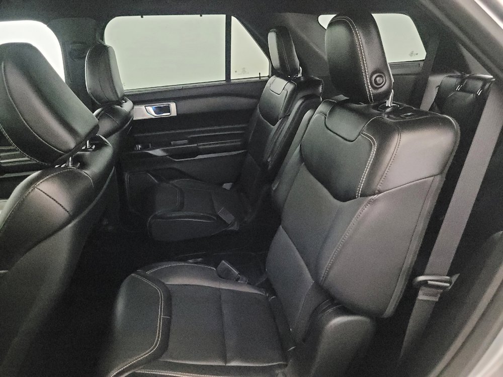 Used 2020 Ford Explorer ST w/ Premium Technology Package AWD/4WD image 18