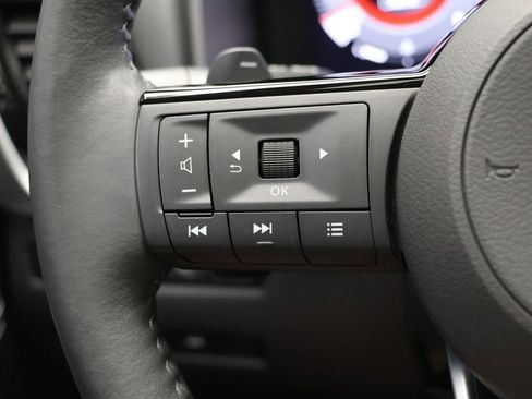 Used 2021 Nissan Rogue Platinum AWD/4WD image 21