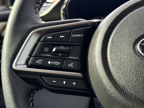 Used 2025 Subaru Outback Premium image 28