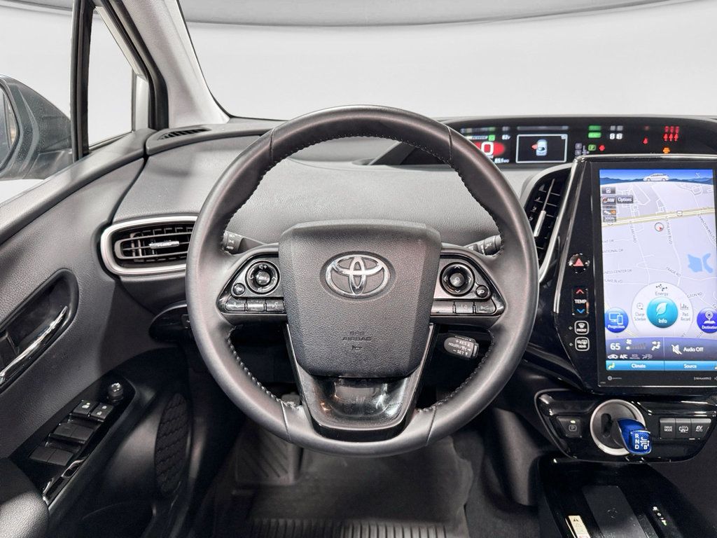 Used 2022 Toyota Prius Prime XLE FWD image 9