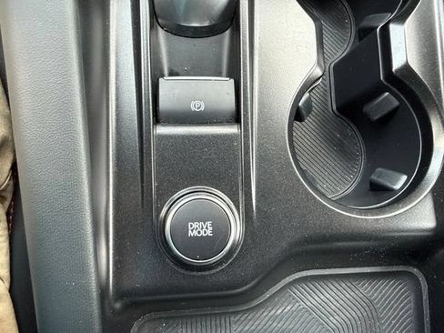 Used 2026 Ford Explorer ST-Line AWD/4WD image 42