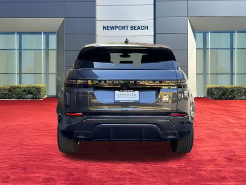 Used 2026 Land Rover Range Rover Evoque Dynamic SE AWD/4WD image 10