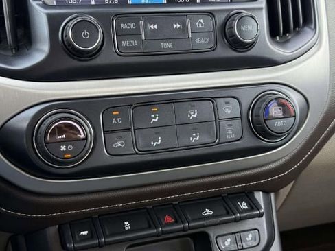 Used 2018 GMC Canyon SLT w/ Driver Alert Package AWD/4WD image 27