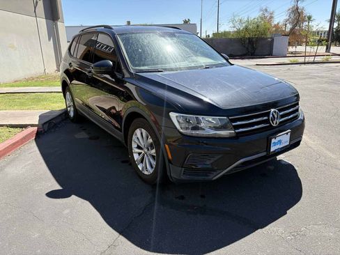 Used 2018 Volkswagen Tiguan S image 8